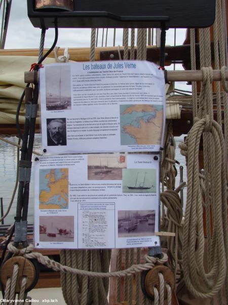 Affiche les Bateaux de Jules Verne, sur le Saint-Michel II à Saint-Nazaire.