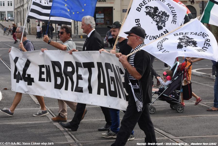 Breizh Manif 2016 e Naoned.