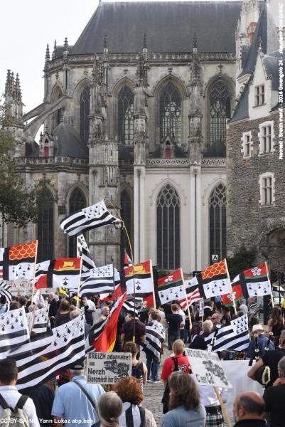 Breizh Manif 2016 e Naoned.