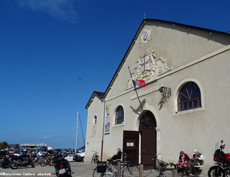 1- L'Ancienne Criée du Croisic, salle municipale.