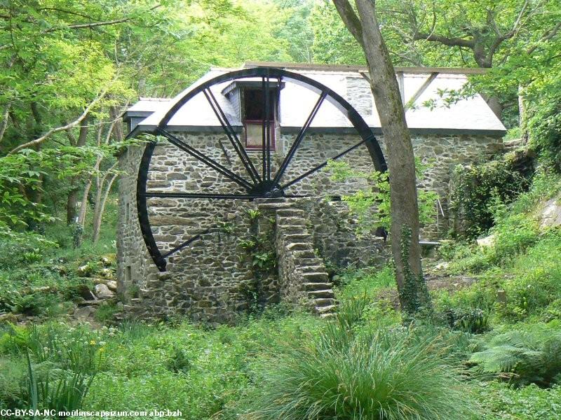 9- Le Moulin de Keriolet en Beuzec-Cap-Sizun.