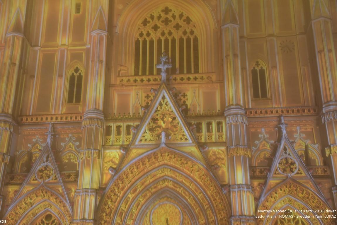 Naoned / Nantes, Noel / Nedeleg 2016, façade cathédrale illuminée d'après peintre nantais  Alain Thomas