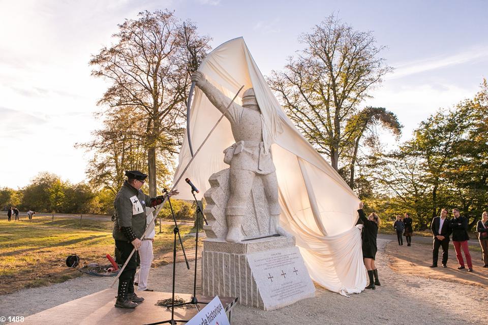 Inauguration de la sculpture