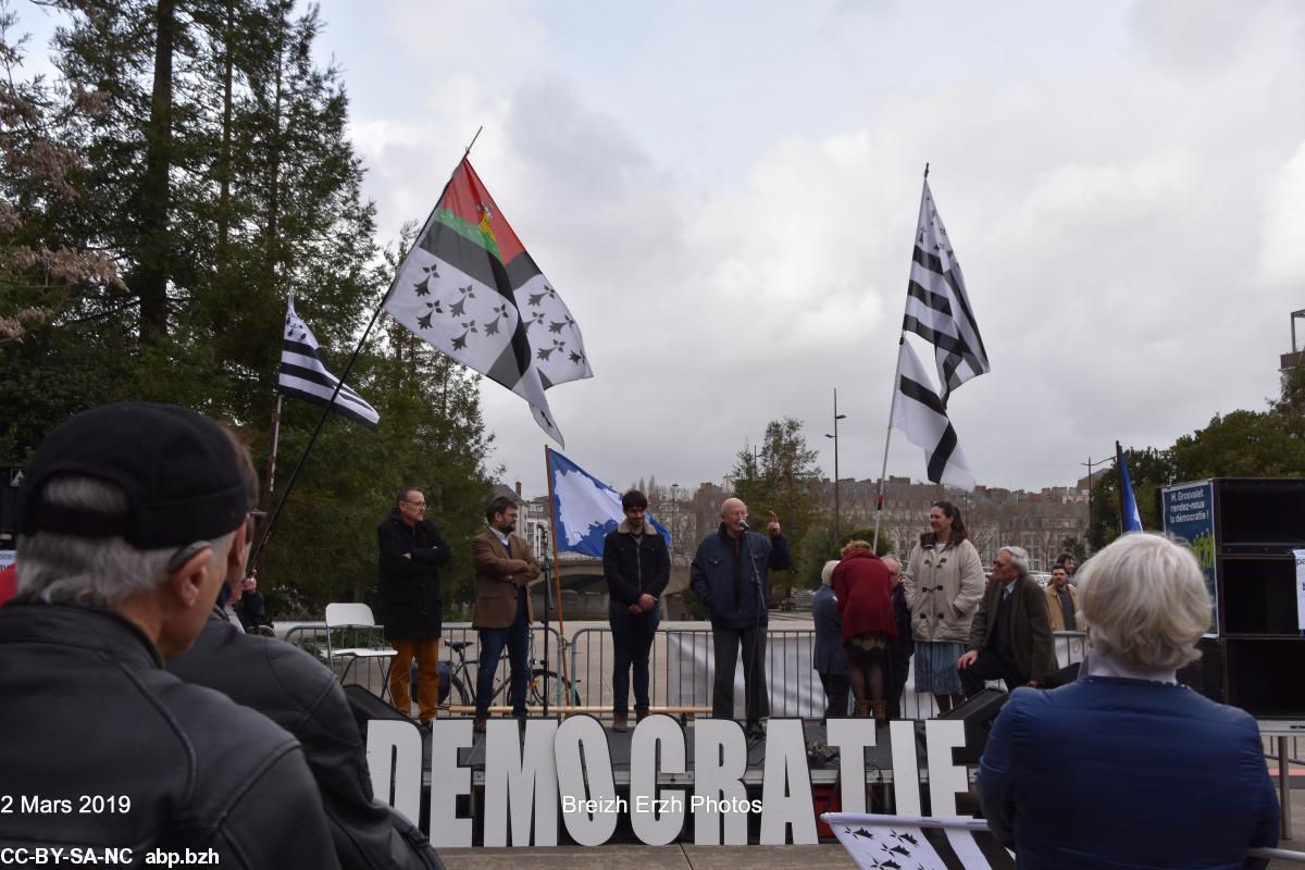 Grand débat 105 000 et après ? organisé par Bretagne Réunie. 2 mars 2019. Yves Laîné