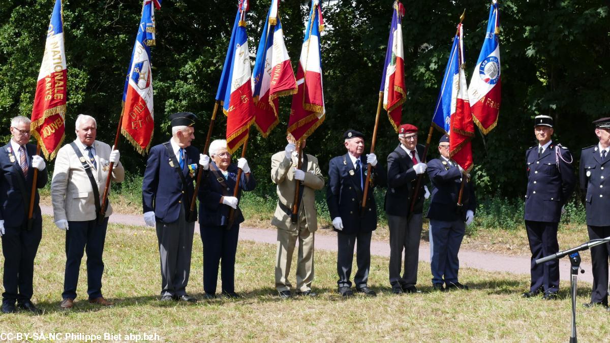 Les portes-drapeaux