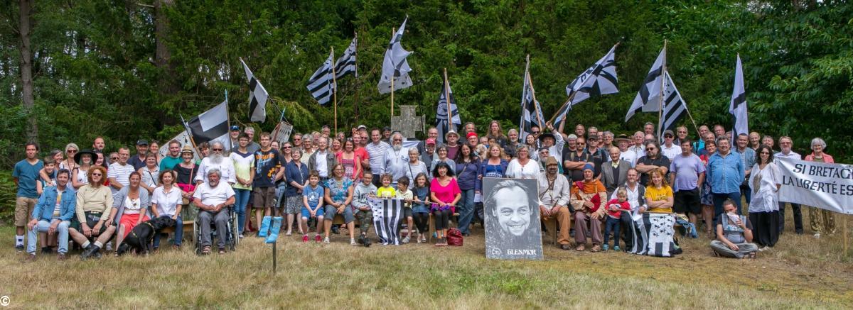 photo de famille, Saint-Aubin du Cormier, 28 juillet 2019, en commémoration de la bataille de 1488