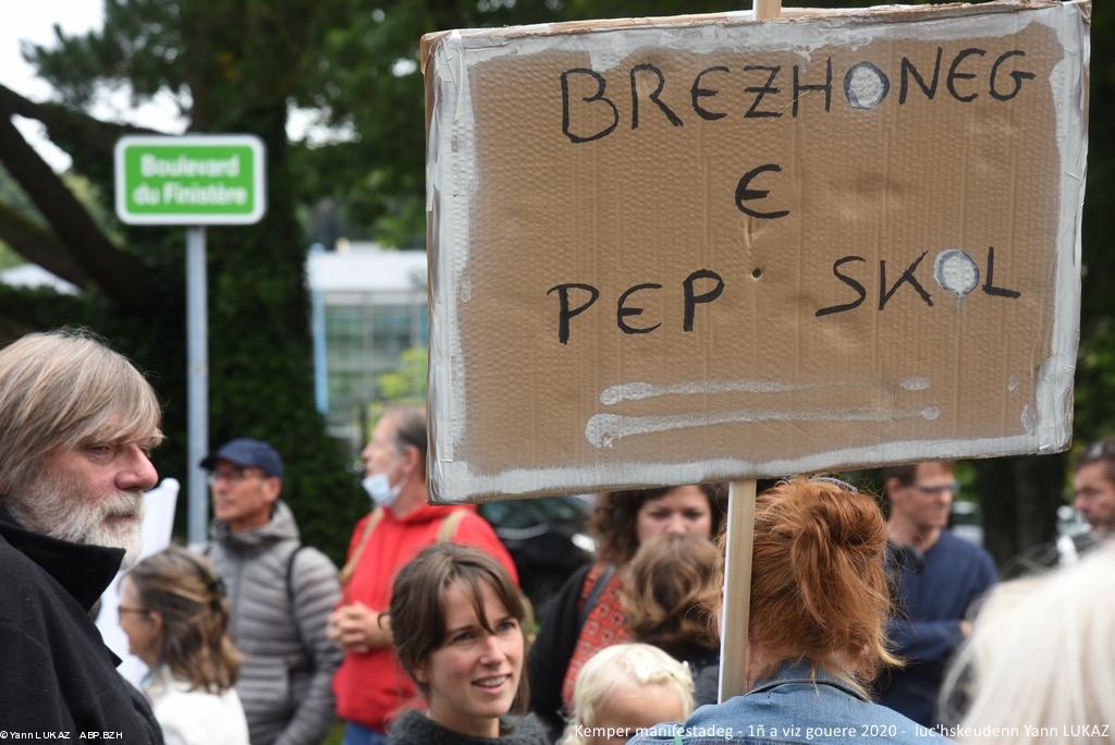 Brezhoneg e pep skol!