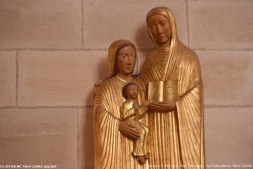 Bretagne, Nantes, cathédrale, statue moderne de Sainte Anne, skeudenn a-vremañ eus Santez Anna. Foto 2016.