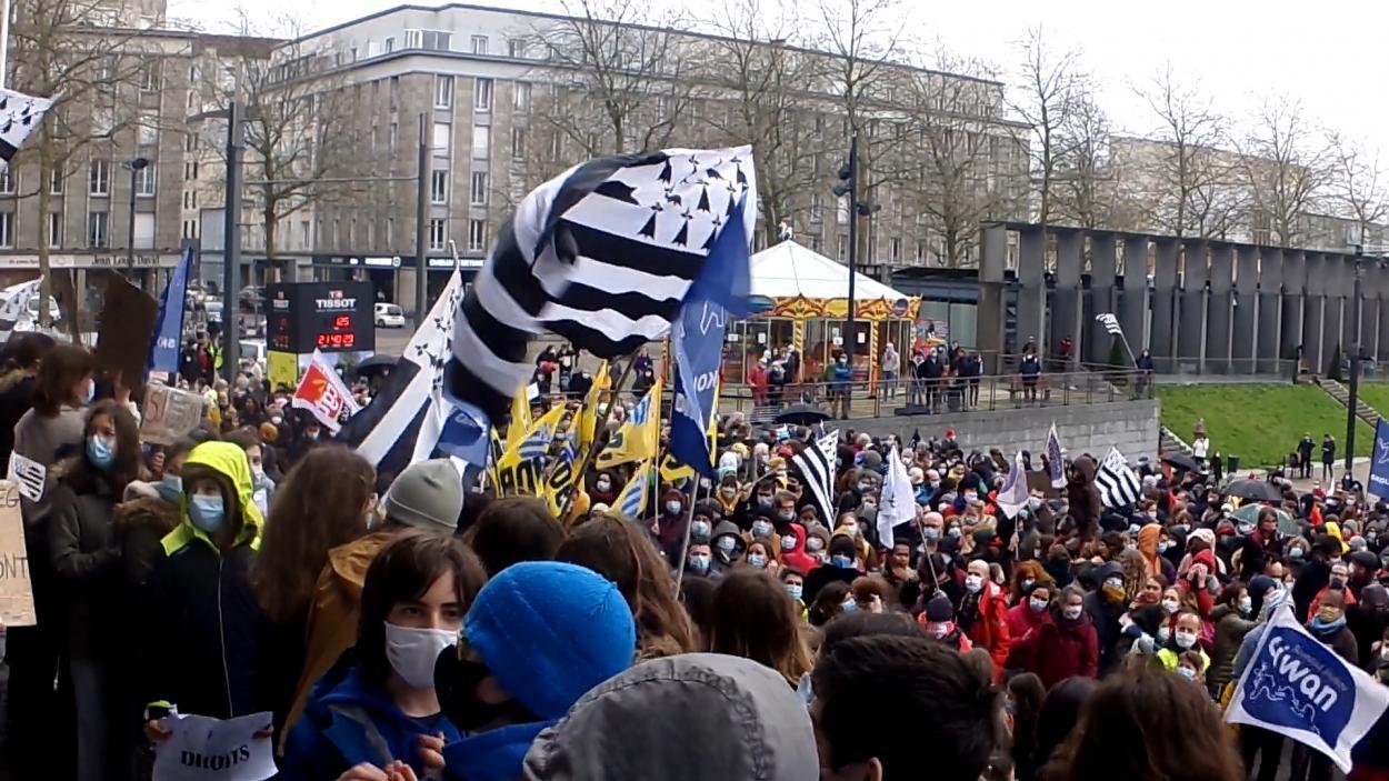 Manifestadeg e Brest d'ar sadorn 20022021