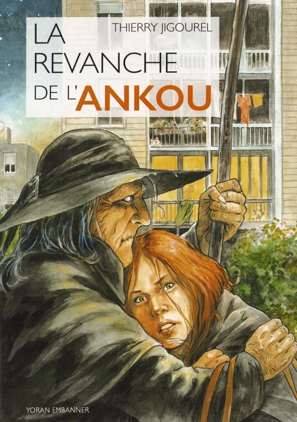 L’Ankou revient ! Le vieux compagnon des Bretons et des Celtes, celui qu’Anatole Le Braz qualifiait jadis de « Roi des Morts », n’a pas dit son dernier mot. Roi des Morts, peut-être.

                         

                                                                                                                                                                                                                                                                                                                                                       Et souverain d’un royaume imaginaire sans doute, mais ici terriblement incarné, il apparaît à la jeune Ninog dans une nuit de Samonios devenue par un étrange concours de circonstances, Halloween chez nos cousins Irlandais et la Toussaint pour tous les autres.

                                                                                                                                                                                                                                                                                                                                                                    

Bousculant les conventions, traversant les époques, se riant de toutes les frontières, tirant sa karrigell sur tous les estrans, tour à tour sombre, déterminé, presque vindicatif, parfois espiègle, voire tendre, celui qui fut la terreur de toutes les chaumières va décidément faire des siennes.

            

                                                                                                                                                                                                                                                                                                                       

Et, avec l’aide providentielle de sa jeune amie, entraîner son peuple, les morts comme les vivants, dans une révolte enfin salutaire ! (Yoran Embanner)