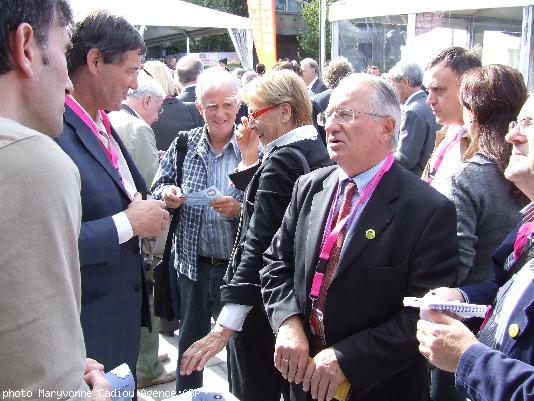 . Patrick Mareschal au stand des Associations bretonnes.