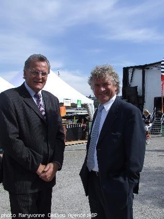 . François Cuillandre  maire de Brest et Jacques Sévellec  directeur de la Sopab qui gère Océanopolis.