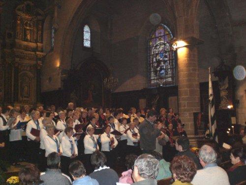 Le final avec les 170 choristes ( Boeh er Mor  Sylvia  Boeh Santez Anna et Bubri-Melrant).