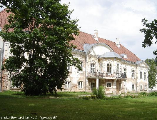 Le château d'Ahja au sud-est de Tartu (Estonie) que se fit construire en 1749 le Breton de Guérande François Guillemot vice-amiral de la flotte russe (photo juillet 2007).